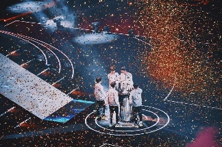 所有跟《英雄联盟》有关的故事,都将与Faker相遇