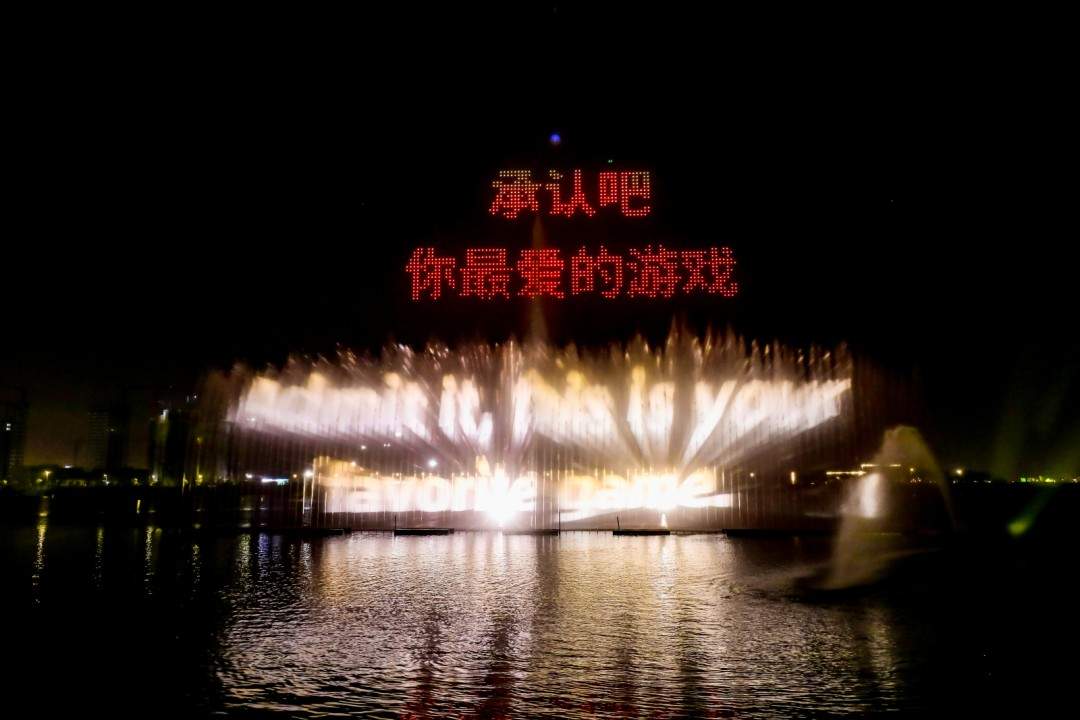 顶尖GOAT对决+水天光影秀:《战舰世界》给出了玩家真香的答案