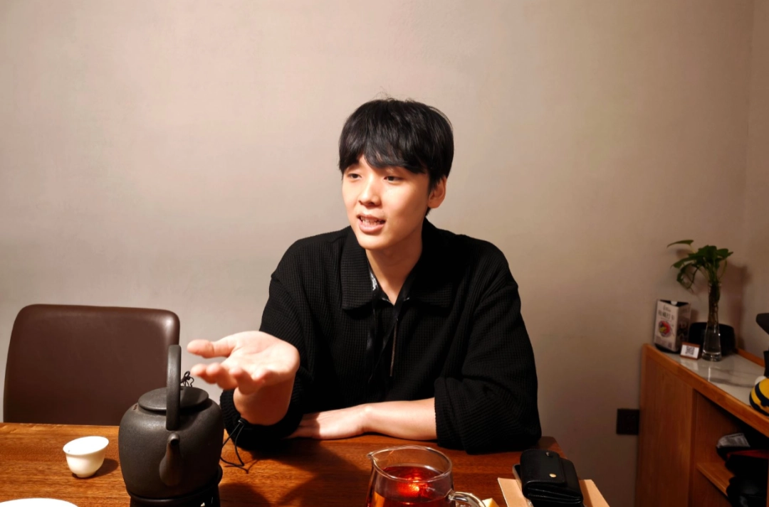 《闪避刺客》总监专访：不变的赛博朋克主题，全新的DLC故事