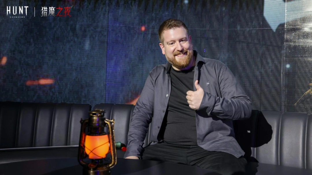 把一群老外带到重庆参加多人运动,这游戏玩的越来越大了